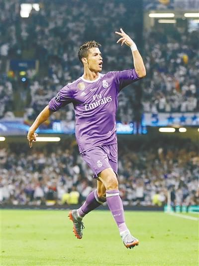 通过中场和 通过中场和